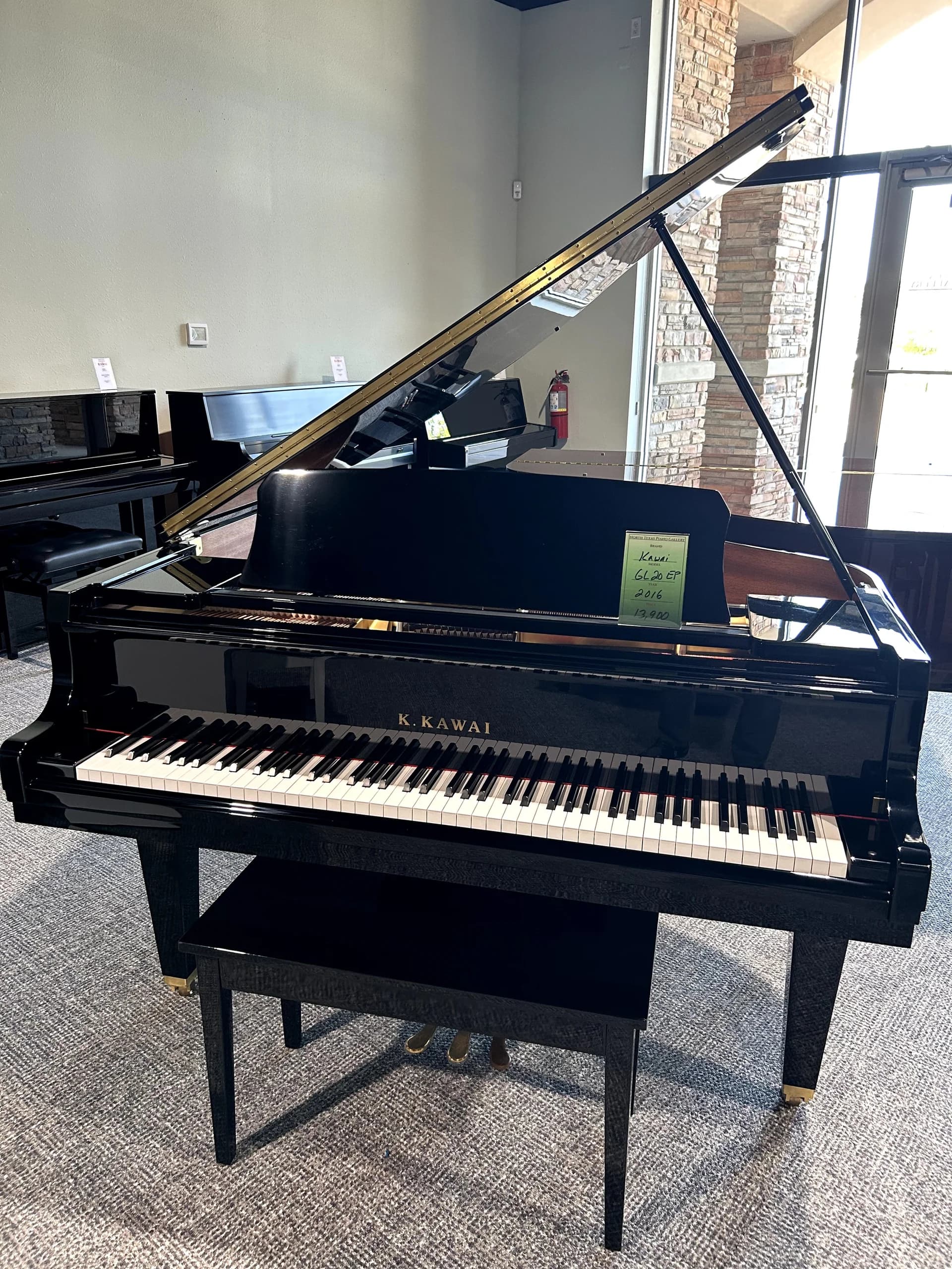 Pre-Owned Kawai GL-20