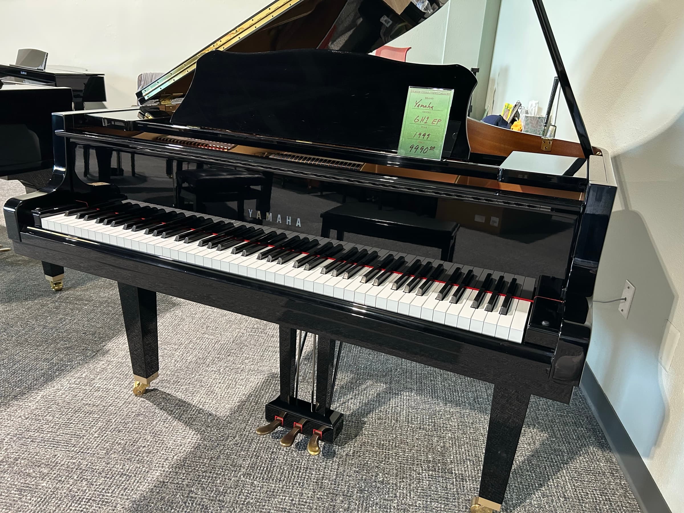 Yamaha GH1 Baby Grand