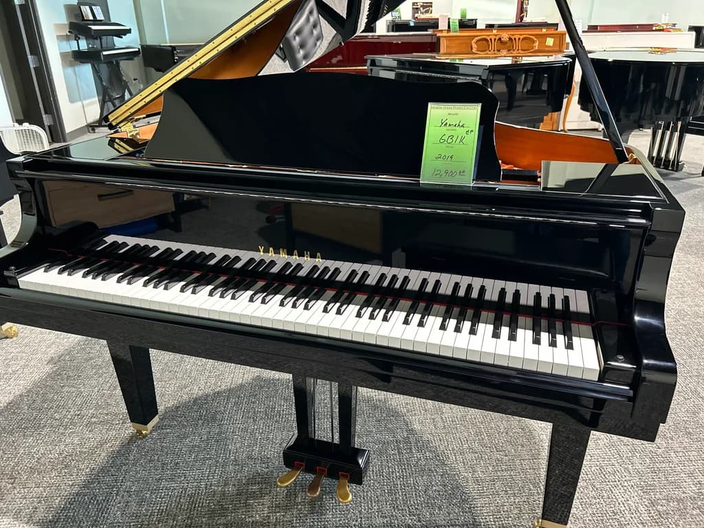 2019 Yamaha GB1K baby grand piano in polished ebony, front view